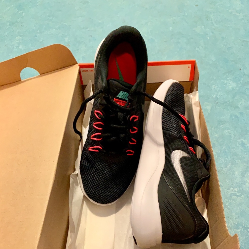 NEW: Lunar Nike’s- Running